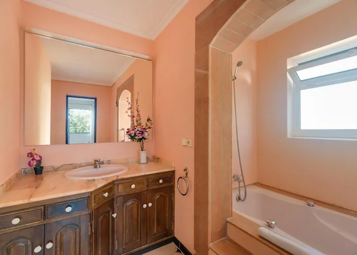 Joel - Casa Con Piscina Cerca De La Playa Villa