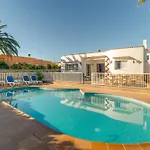 Joel - Casa Con Piscina Cerca De La Playa