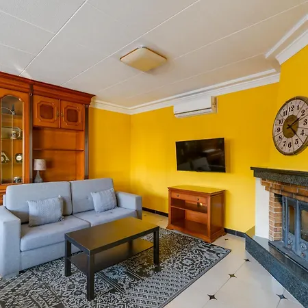 Joel - Casa Con Piscina Cerca De La Playa וילה